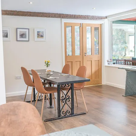 Meadowdore Stay B&B Конистон