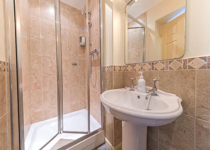 Meadowdore Stay B&B Bed & Breakfast 4*