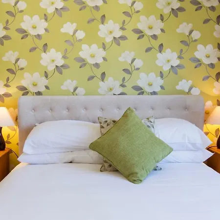 Meadowdore Stay B&B 4*